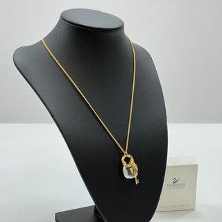 スワロフスキー(SWAROVSKI)のスワロフスキー　Swarovski　バッグ　KEY　チャーム　ネックレス(ネックレス)