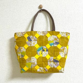 ハンドメイド　トートバッグ★パッチワーク62(バッグ)