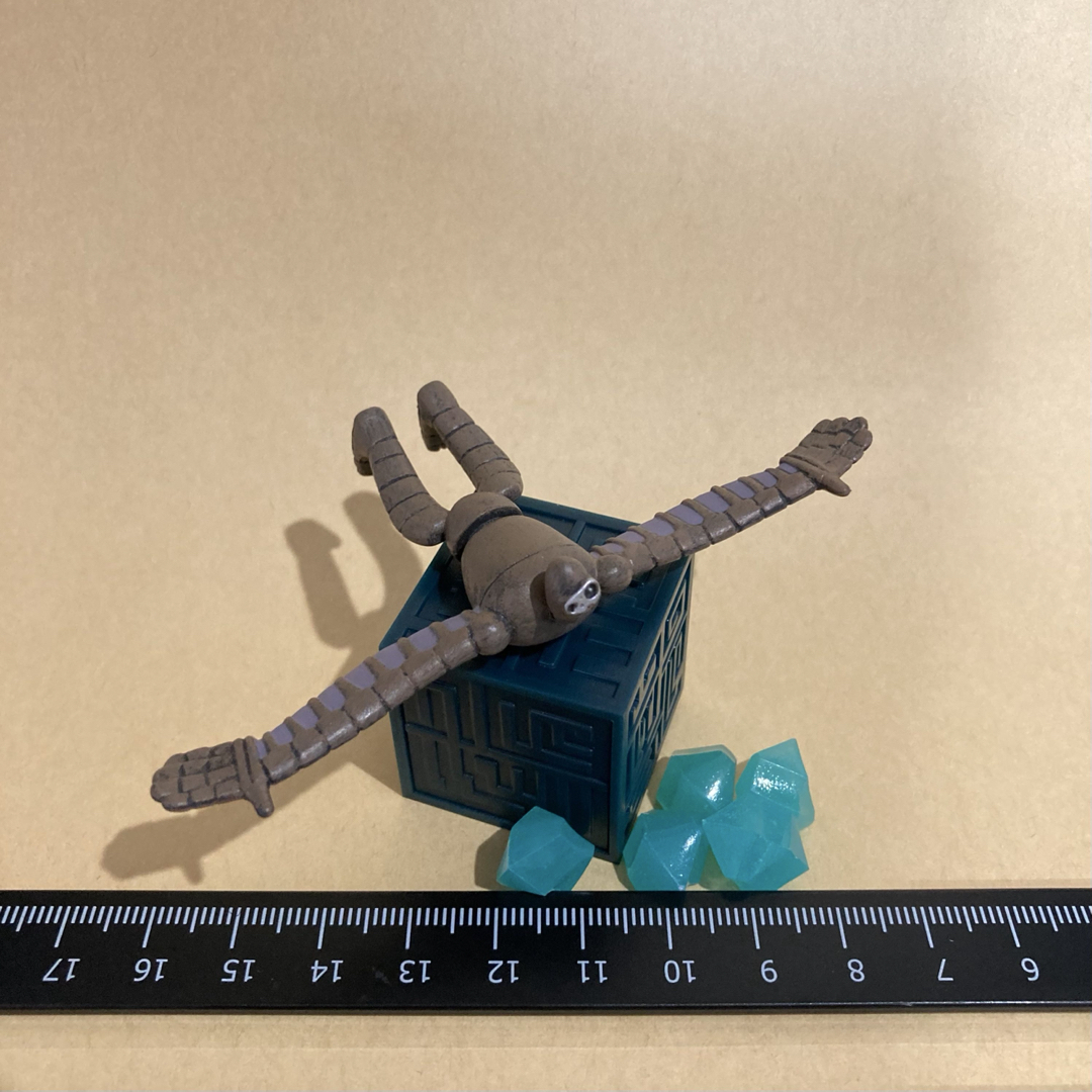 ①ミニフィギュア　ロボット兵,要石(おまけ蓄光石5個) エンタメ/ホビーのおもちゃ/ぬいぐるみ(キャラクターグッズ)の商品写真
