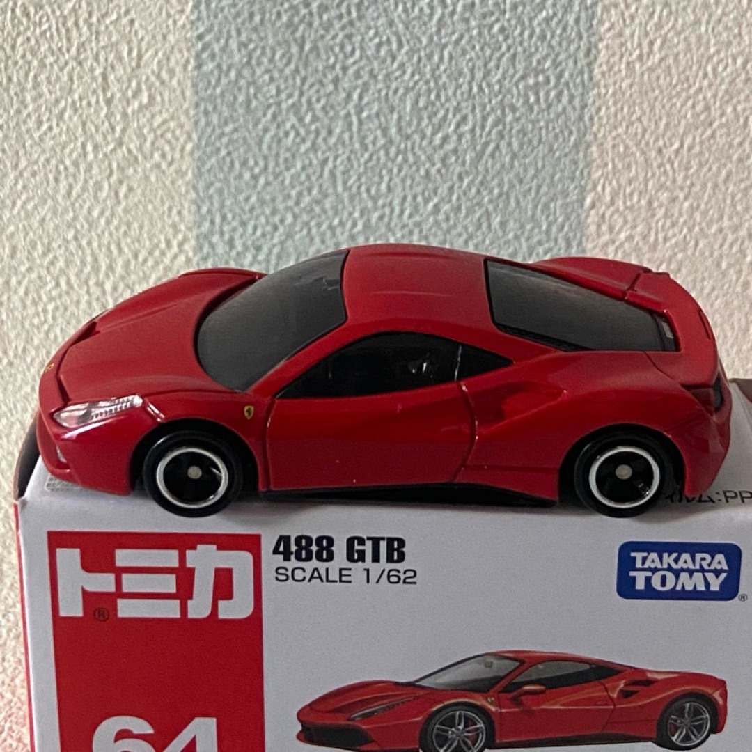 トミカプレミアム　フェラーリ 6台セット Takara Tomy - トミカ フェラーリ6台セットの通販 by