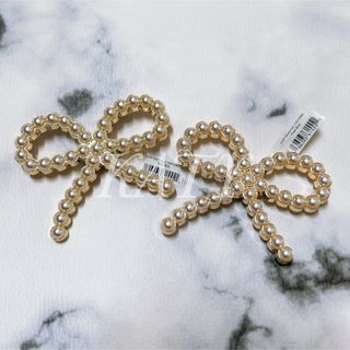 クロックス(crocs)のクロックス　ジビッツ　パール　リボン　2個(その他)