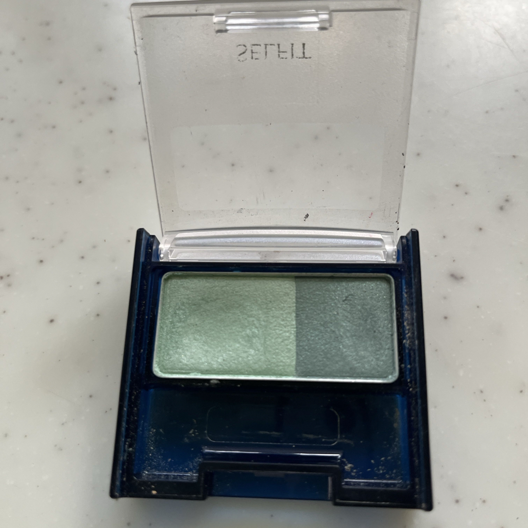SHISEIDO (資生堂)(シセイドウ)の資生堂　SELFIT デュアルアイカラーグリーン102 コスメ/美容のベースメイク/化粧品(アイシャドウ)の商品写真