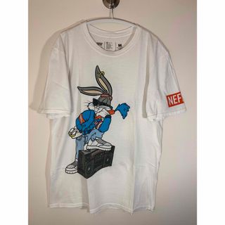 ネフ(Neff)のLOONEY TUNES NEFF Bugs Bunny Tシャツ Mサイズ(Tシャツ/カットソー(半袖/袖なし))