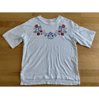ジーユー(GU)のGU  グラフィックT 半袖 エンブロイダリー　(Tシャツ(半袖/袖なし))