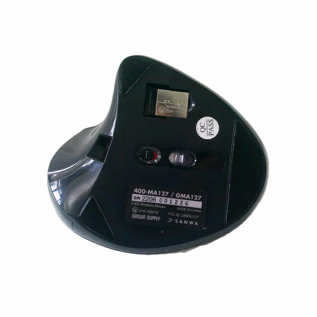 SANWA SUPPLY(サンワサプライ)の★動作品 サンワ サプライ エルゴノミクス ワイヤレスマウス 400-MA127 スマホ/家電/カメラのPC/タブレット(PC周辺機器)の商品写真