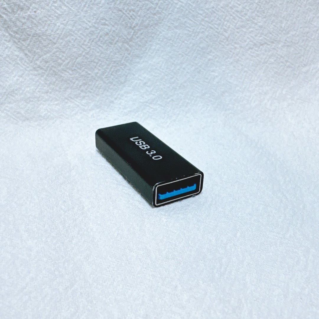 USB 3.0 メス Sound Wave ブラック 差し込み コネクタ スマホ/家電/カメラのPC/タブレット(PC周辺機器)の商品写真