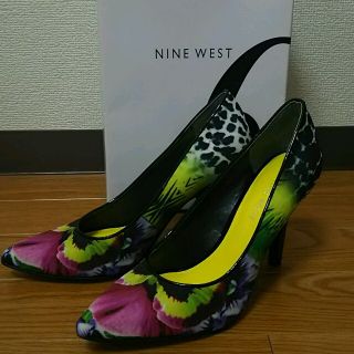 ナインウエスト(NINE WEST)の【mimiko様専用】NINE WEST  花柄 パンプス(ハイヒール/パンプス)