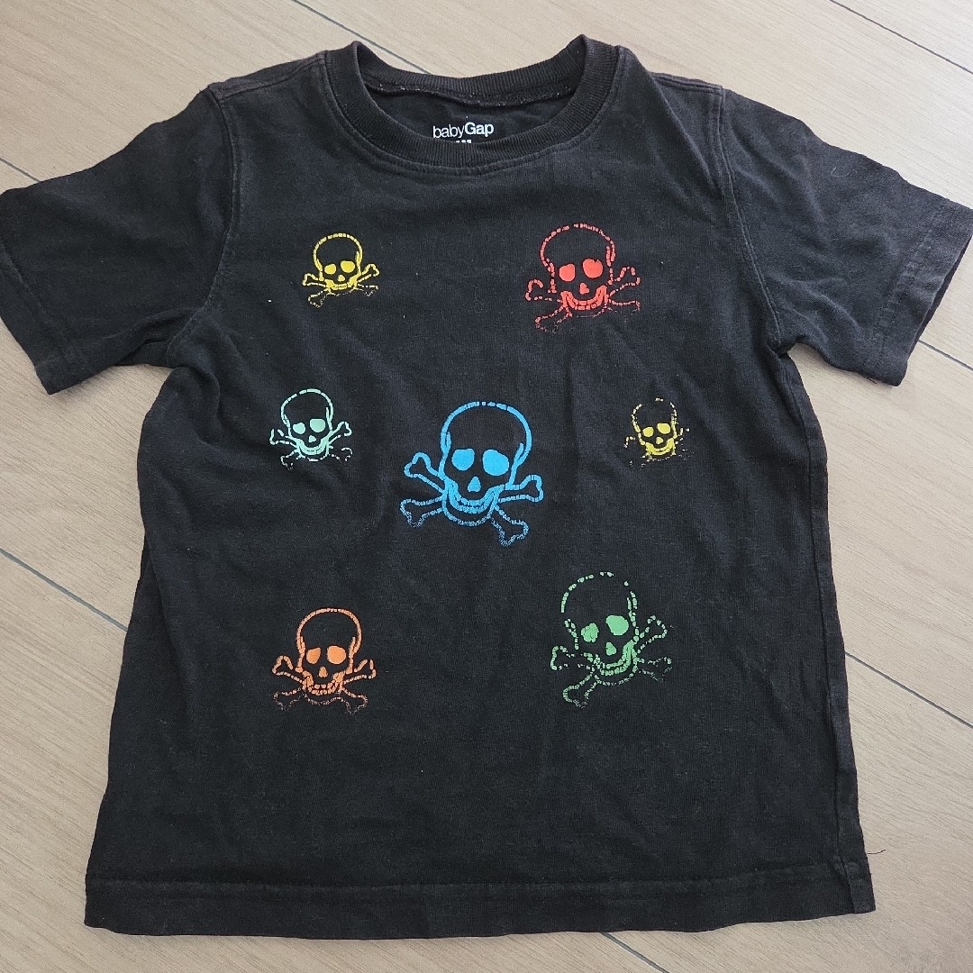 babyGAP(ベビーギャップ)のスカルプリント　Tシャツ キッズ/ベビー/マタニティのキッズ服男の子用(90cm~)(Tシャツ/カットソー)の商品写真