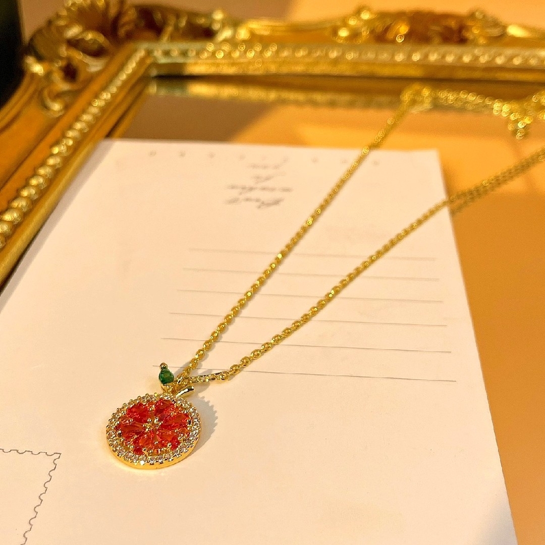 kate spade NEW YORK(ケイトスペードニューヨーク)の【新品♠️本物】ケイトスペード オレンジ ネックレス レディースのアクセサリー(ネックレス)の商品写真