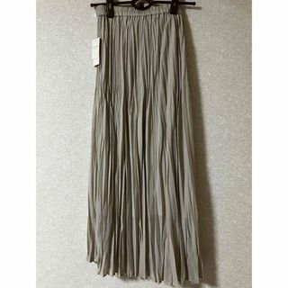 LOWRYS FARM - 新品未使用タグ付き　ローリーズファーム　ロングスカート