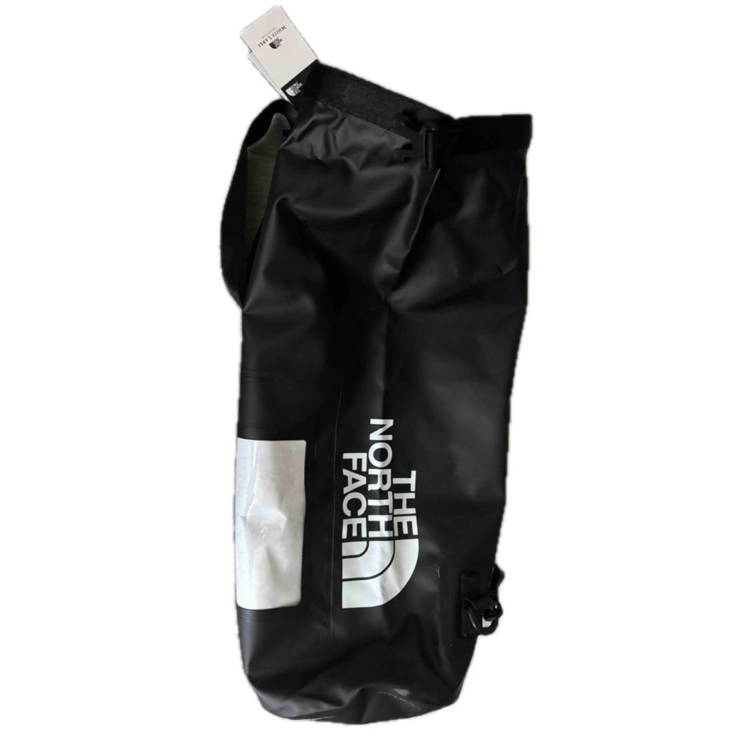 THE NORTH FACE(ザノースフェイス)のTHE NORTH FACE 防水バックプールバック メンズのバッグ(バッグパック/リュック)の商品写真