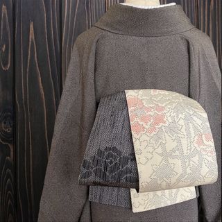*着物反物*　白塩沢紬と灰色お召し草花　大人の兵児帯　半幅帯　長尺　ハンドメイド(帯)