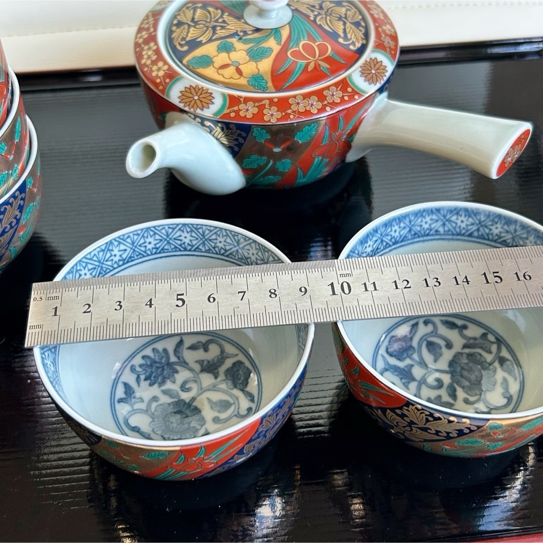 有田焼(アリタヤキ)の有田焼　青藍窯　金襴手　茶器セット　急須　湯呑み　5客　菊紋　花柄　金彩　和柄 インテリア/住まい/日用品のキッチン/食器(食器)の商品写真
