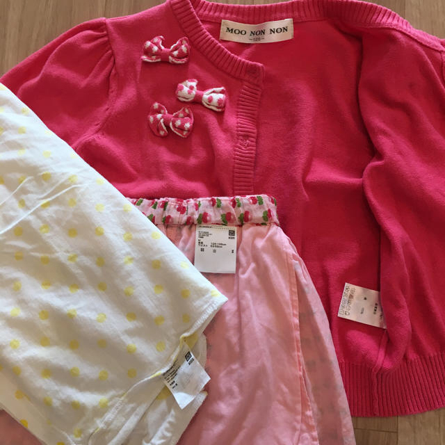 UNIQLO(ユニクロ)の子ども服 セット 120 キッズ/ベビー/マタニティのキッズ服女の子用(90cm~)(スカート)の商品写真