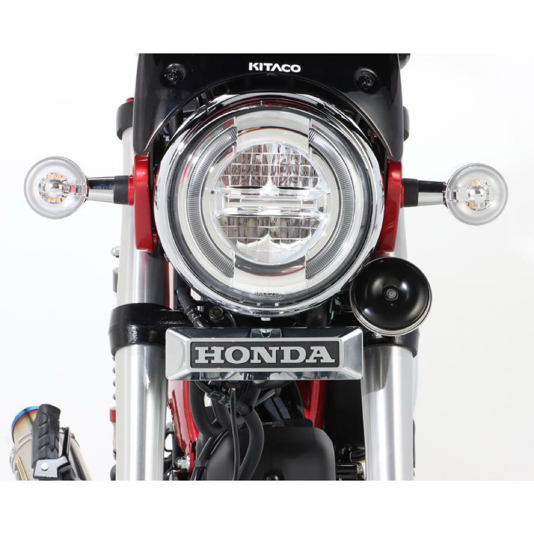 KITACO(キタコ)の【新品未使用】キタコ　フロントエンブレムKIT ダックス125 バイク パーツ 自動車/バイクのバイク(パーツ)の商品写真