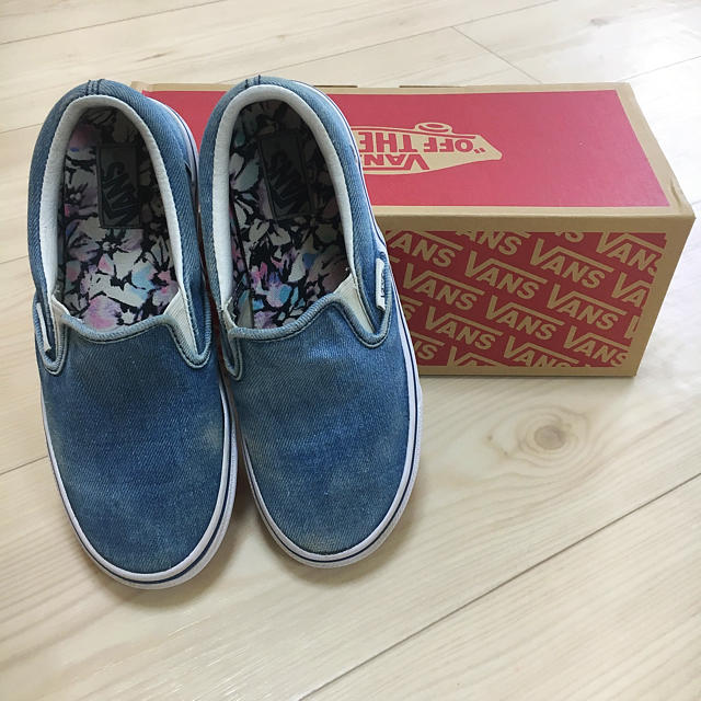 VANS(ヴァンズ)のVANS ▼△ バンズ 22cm スリッポン デニム キッズ/ベビー/マタニティのキッズ靴/シューズ(15cm~)(スニーカー)の商品写真