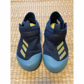 adidas サンダル 20cm