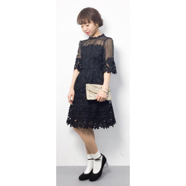 Lily Brown レース切替えドレス | usturology.ph