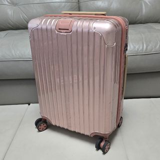 キャリーケース　機内持ち込みサイズ(スーツケース/キャリーバッグ)