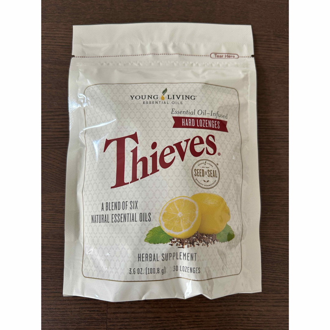 新品未開封！ロージンズ　のど飴　30個入り 食品/飲料/酒の食品(菓子/デザート)の商品写真