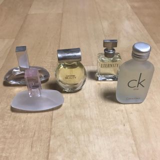 カルバンクライン(Calvin Klein)のCalvin Klein ミニ香水セット(ユニセックス)