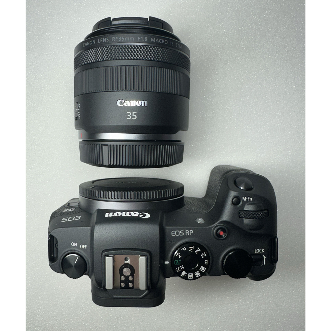 Canon(キヤノン)のキヤノン  EOS RP RF35 MACRO IS STM レンズキット スマホ/家電/カメラのカメラ(ミラーレス一眼)の商品写真