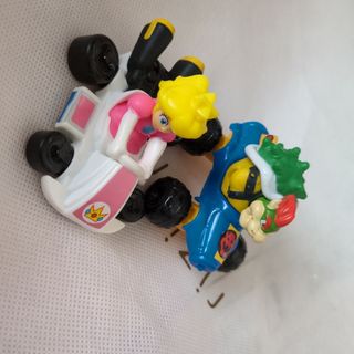 ハッピーセット　マリオカート(キャラクターグッズ)