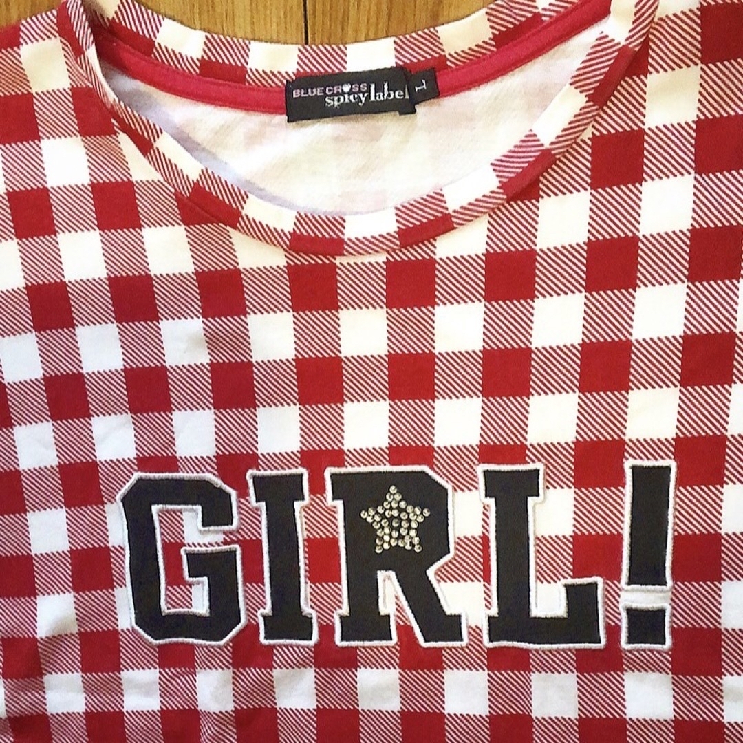 bluecross(ブルークロス)の【即日発送!!】ブルークロスガールズ ギンガムチェックロゴTシャツ L(160) キッズ/ベビー/マタニティのキッズ服女の子用(90cm~)(Tシャツ/カットソー)の商品写真