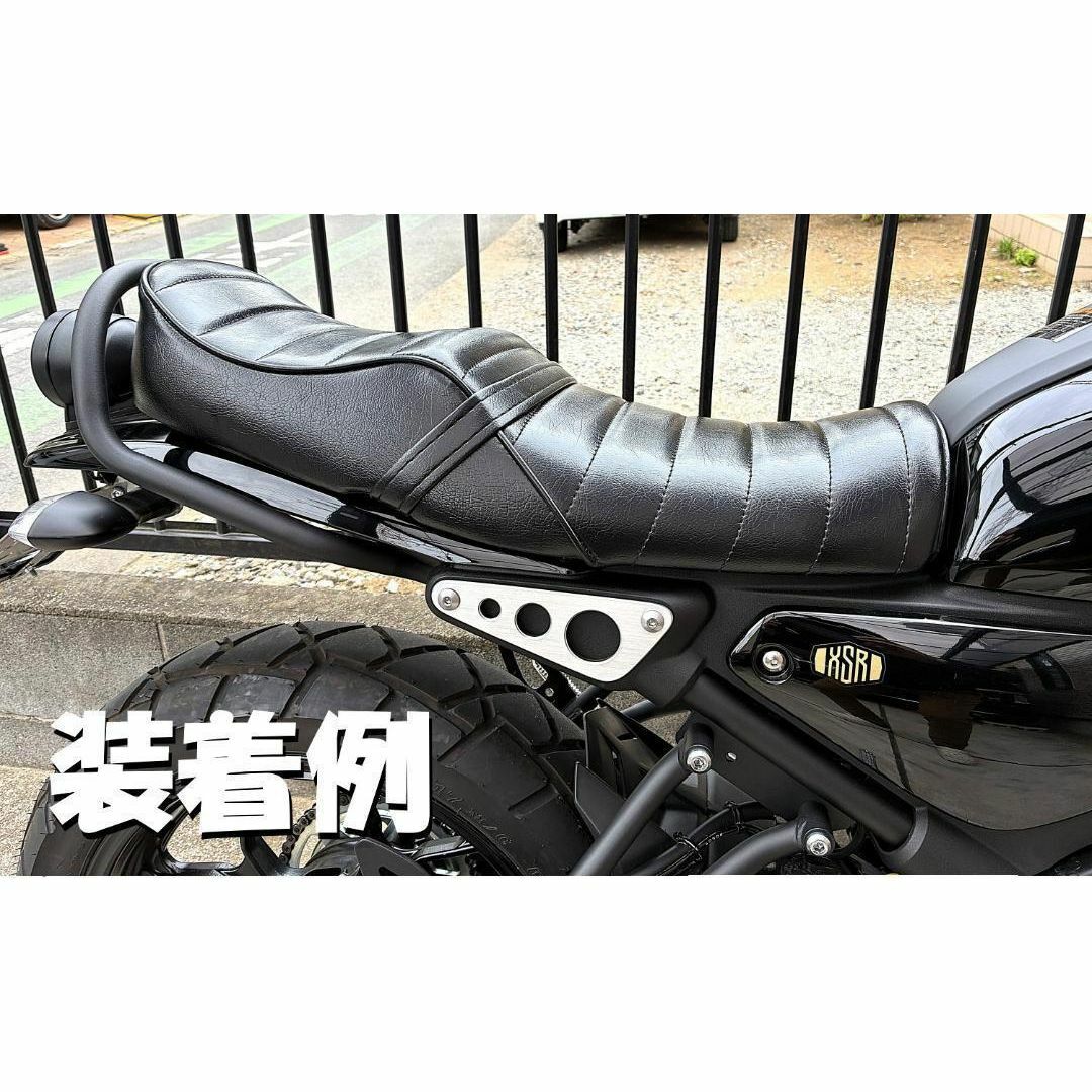 XSR125 鋲打ち 茶ツートン タックロールシート/ RE46J XSR155 自動車/バイクのバイク(パーツ)の商品写真