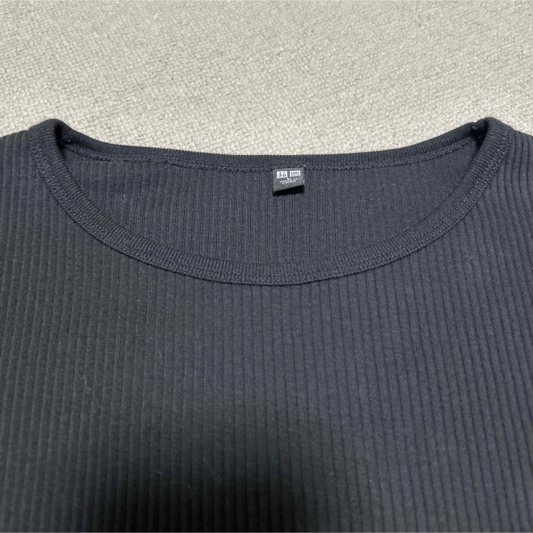 UNIQLO(ユニクロ)の美品❣️UNIQLO リブクロップドTシャツ コットン ブラック 黒 Lサイズ レディースのトップス(Tシャツ(半袖/袖なし))の商品写真