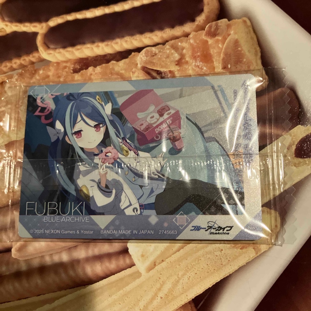 ブルーア-カイブウエハースカ-ド7フブキ エンタメ/ホビーのアニメグッズ(カード)の商品写真