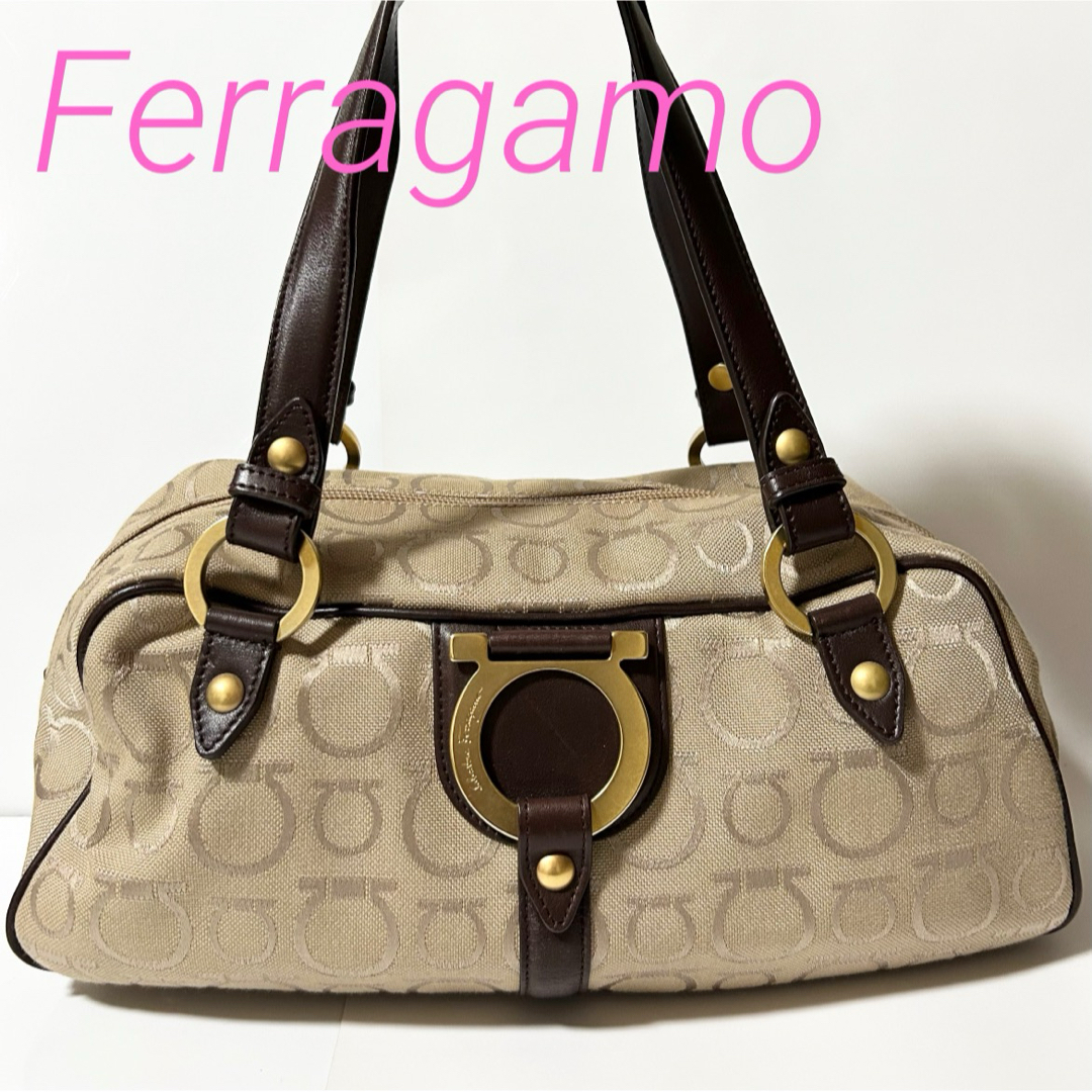 Salvatore Ferragamo(サルヴァトーレフェラガモ)の美品 Ferragamo フェラガモ ガンチーニ ショルダーバッグ キャンバス レディースのバッグ(ショルダーバッグ)の商品写真