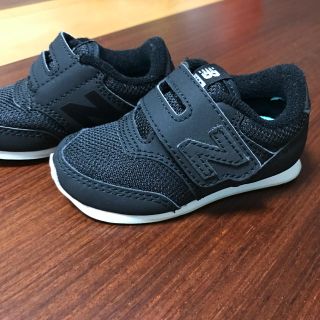 ニューバランス(New Balance)のほぼ新品 ニューバランスブラックスニーカー12cm(スニーカー)