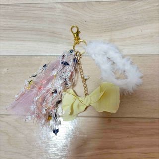 【ハンドメイド】リボン×タッセル×ファー キーホルダー／バッグチャーム ガーリー(チャーム)