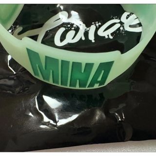 twice グッズ 蓄光 ラバーバンド ミナ