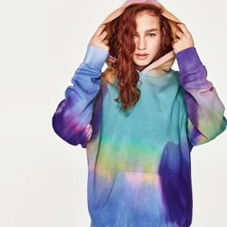 ザラ(ZARA)の今、着れる♡ ZARA タイダイスウェット パーカー(パーカー)