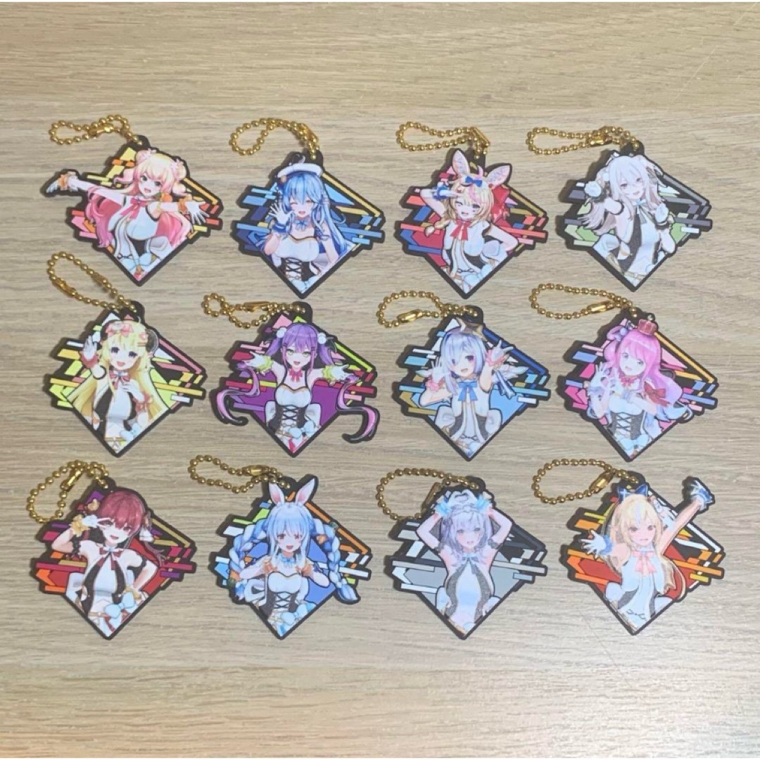 ホロライブ　ラバマスARTグミ 全12種セット エンタメ/ホビーのおもちゃ/ぬいぐるみ(キャラクターグッズ)の商品写真