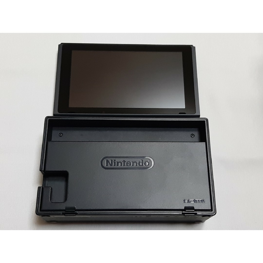 Nintendo Switch(ニンテンドースイッチ)のNintendo Switch Joy-Con (L) / (R) グレー新型 エンタメ/ホビーのゲームソフト/ゲーム機本体(家庭用ゲーム機本体)の商品写真