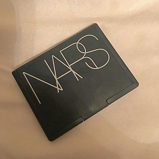 ナーズ(NARS)のNARSライトリフレクディングパウダー(フェイスパウダー)