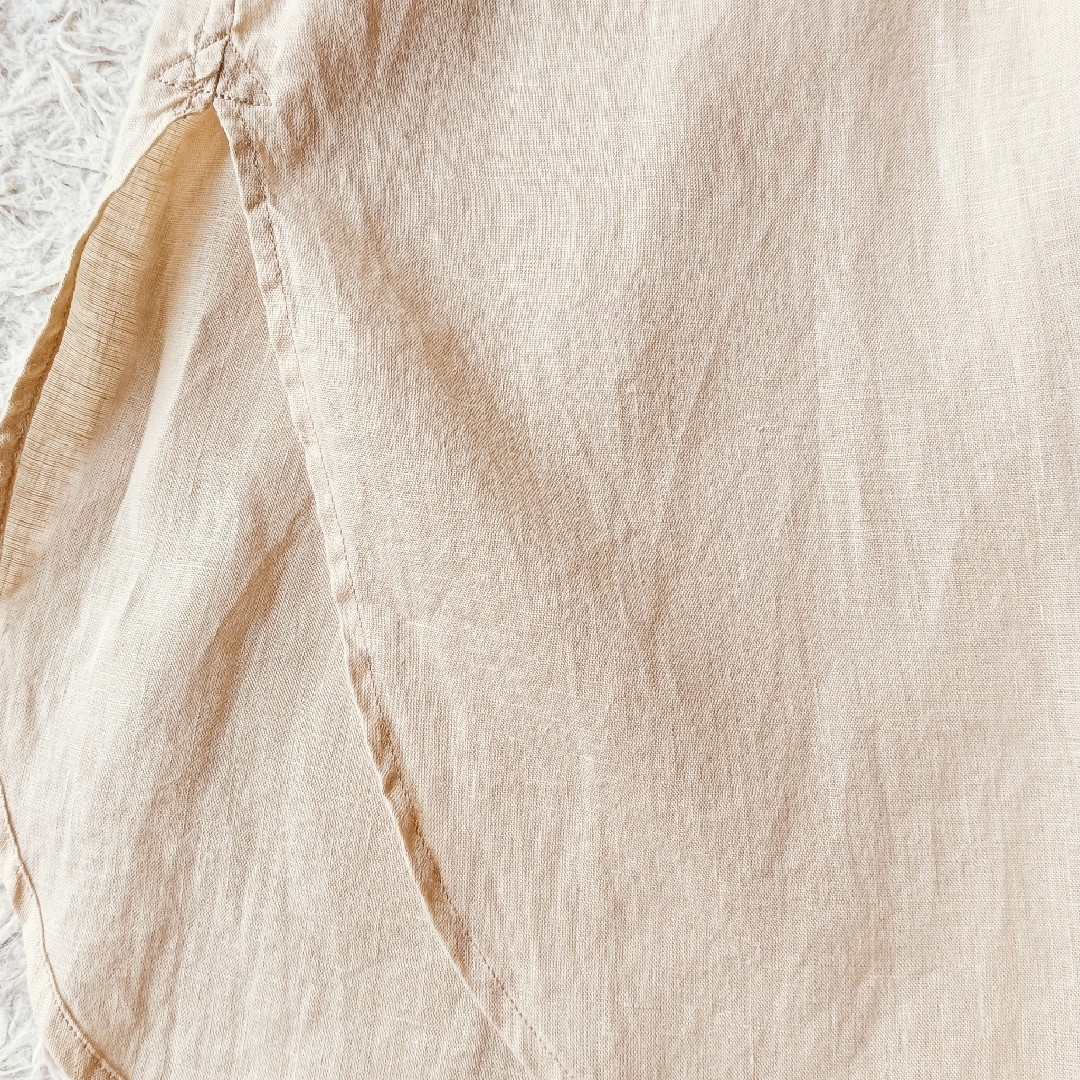 FRAMeWORK(フレームワーク)の【フレームワーク】FRENCH LINEN サイドポケットシャツ ベージュ 長袖 レディースのトップス(シャツ/ブラウス(長袖/七分))の商品写真