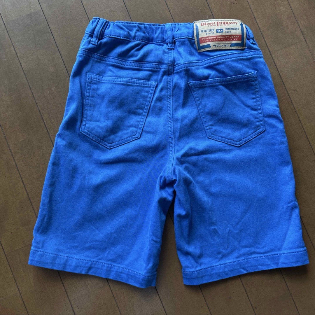 DIESEL(ディーゼル)のDiesel ハーフパンツ　12Y 156センチ　ブルー キッズ/ベビー/マタニティのキッズ服男の子用(90cm~)(パンツ/スパッツ)の商品写真