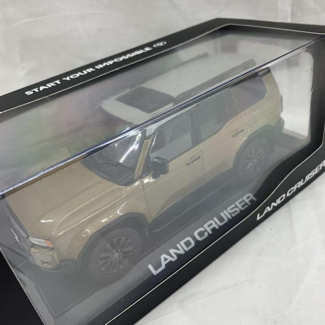中古】 トヨタ ランドクルーザー ランクル250 ミニカー 1/30