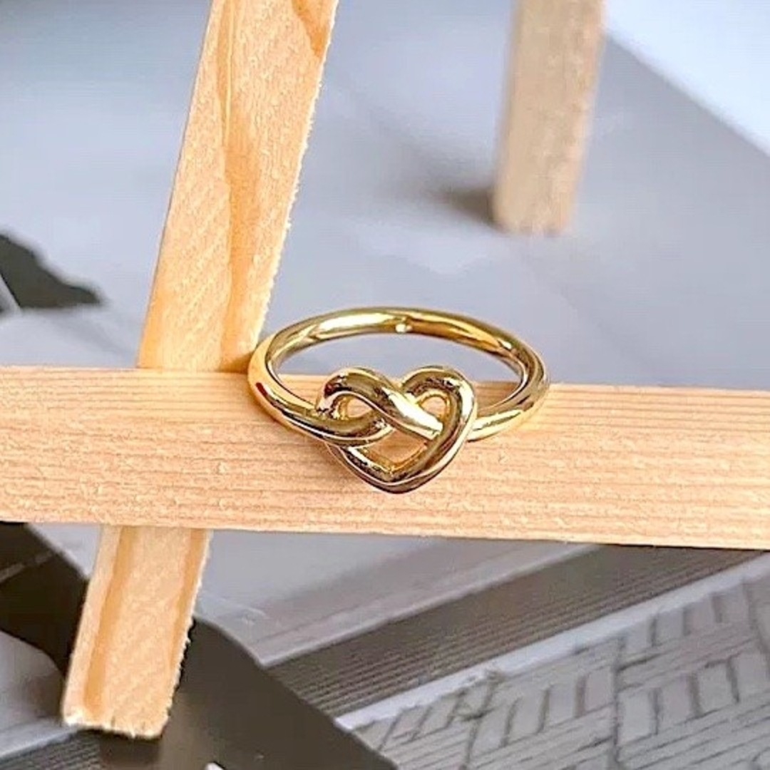 kate spade NEW YORK(ケイトスペードニューヨーク)のケイトスペード ラヴミーノット リング 指輪 レディースのアクセサリー(リング(指輪))の商品写真