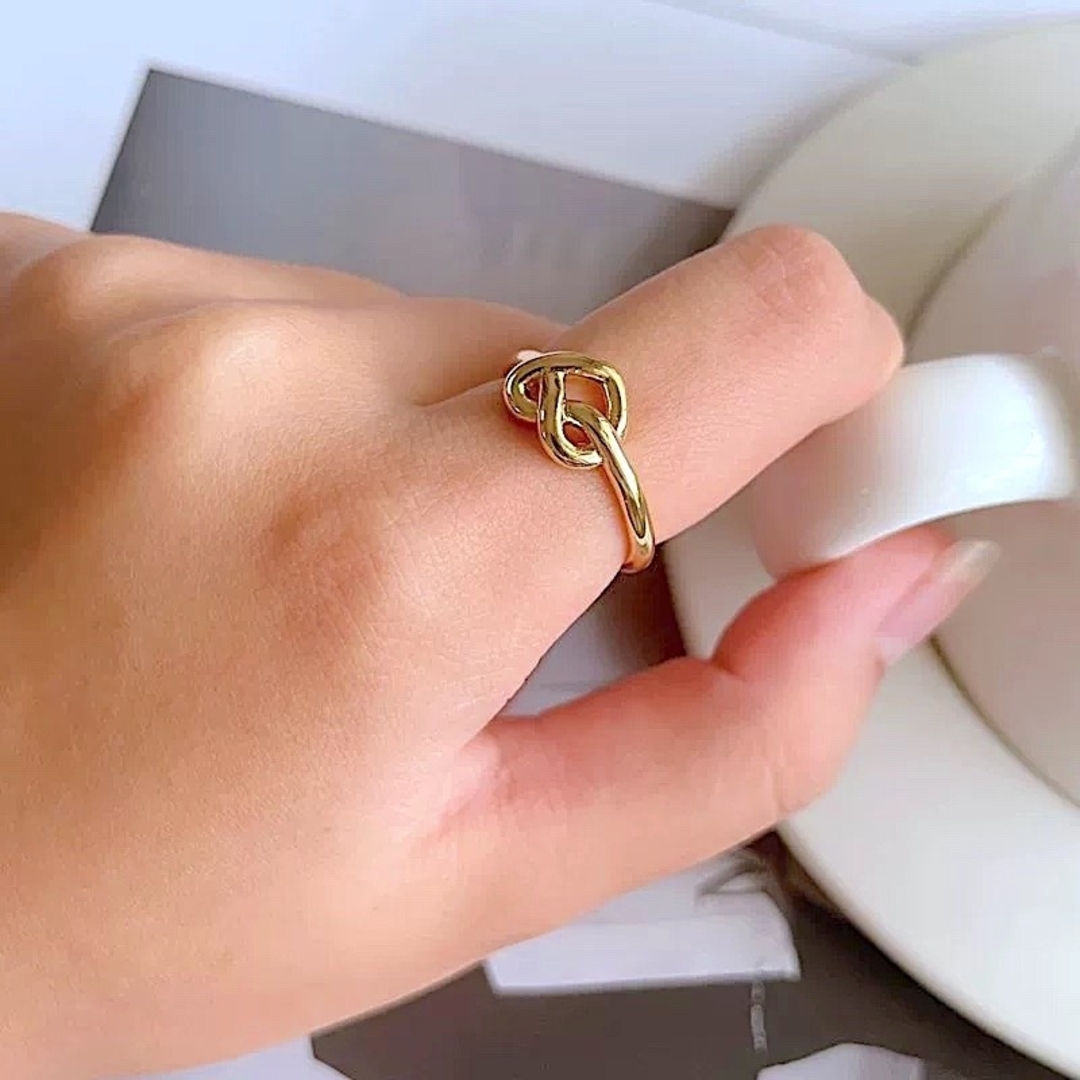 kate spade NEW YORK(ケイトスペードニューヨーク)のケイトスペード ラヴミーノット リング 指輪 レディースのアクセサリー(リング(指輪))の商品写真
