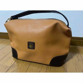 ポーラ(POLA)のPOLA ハンドバッグ オレンジ(ハンドバッグ)
