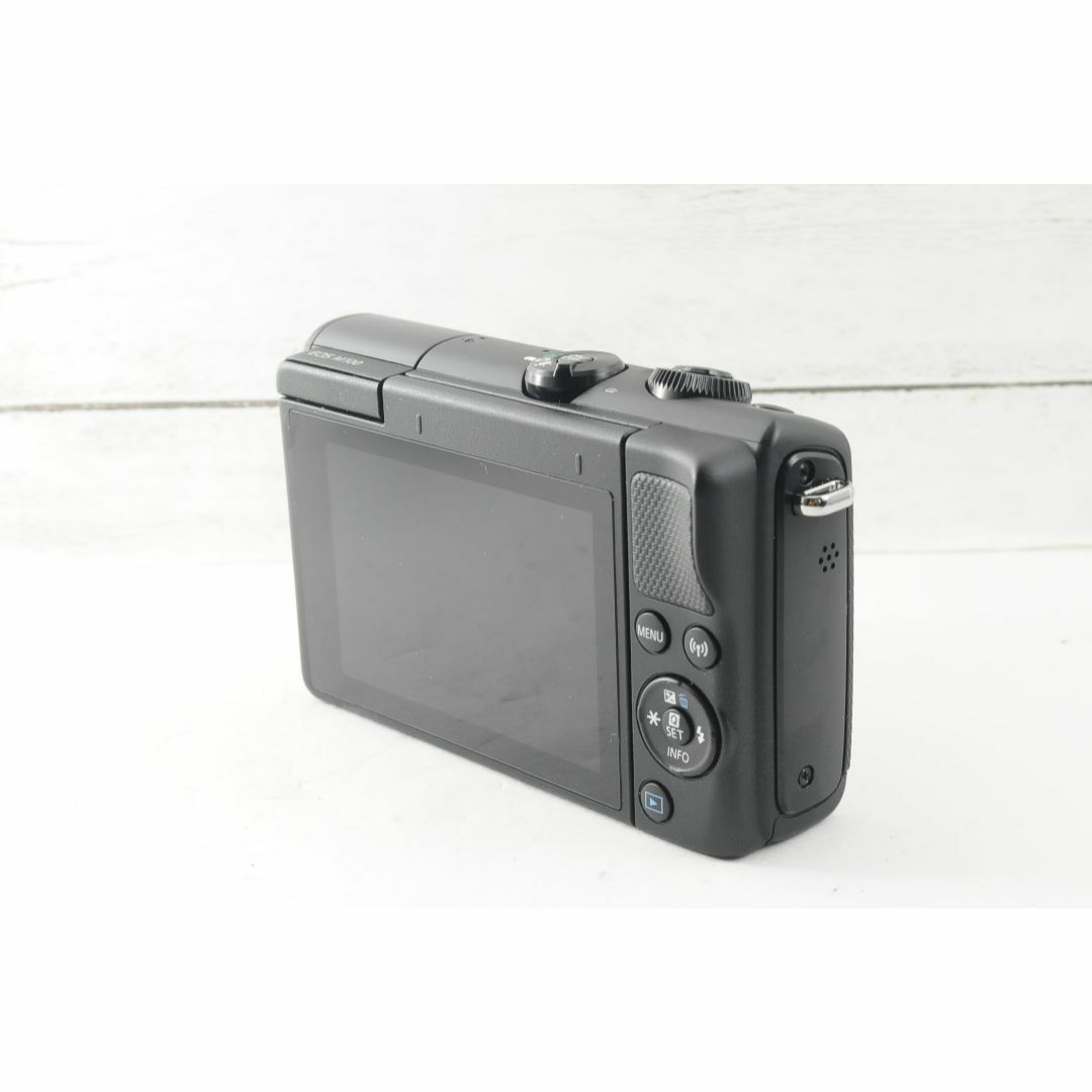 ❤️人気ミラーレス❤️Wi-Fi &自撮り❤️Canon EOS M100