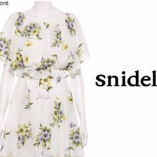 スナイデル(SNIDEL)の美品☆2wayフラワートップス(シャツ/ブラウス(半袖/袖なし))