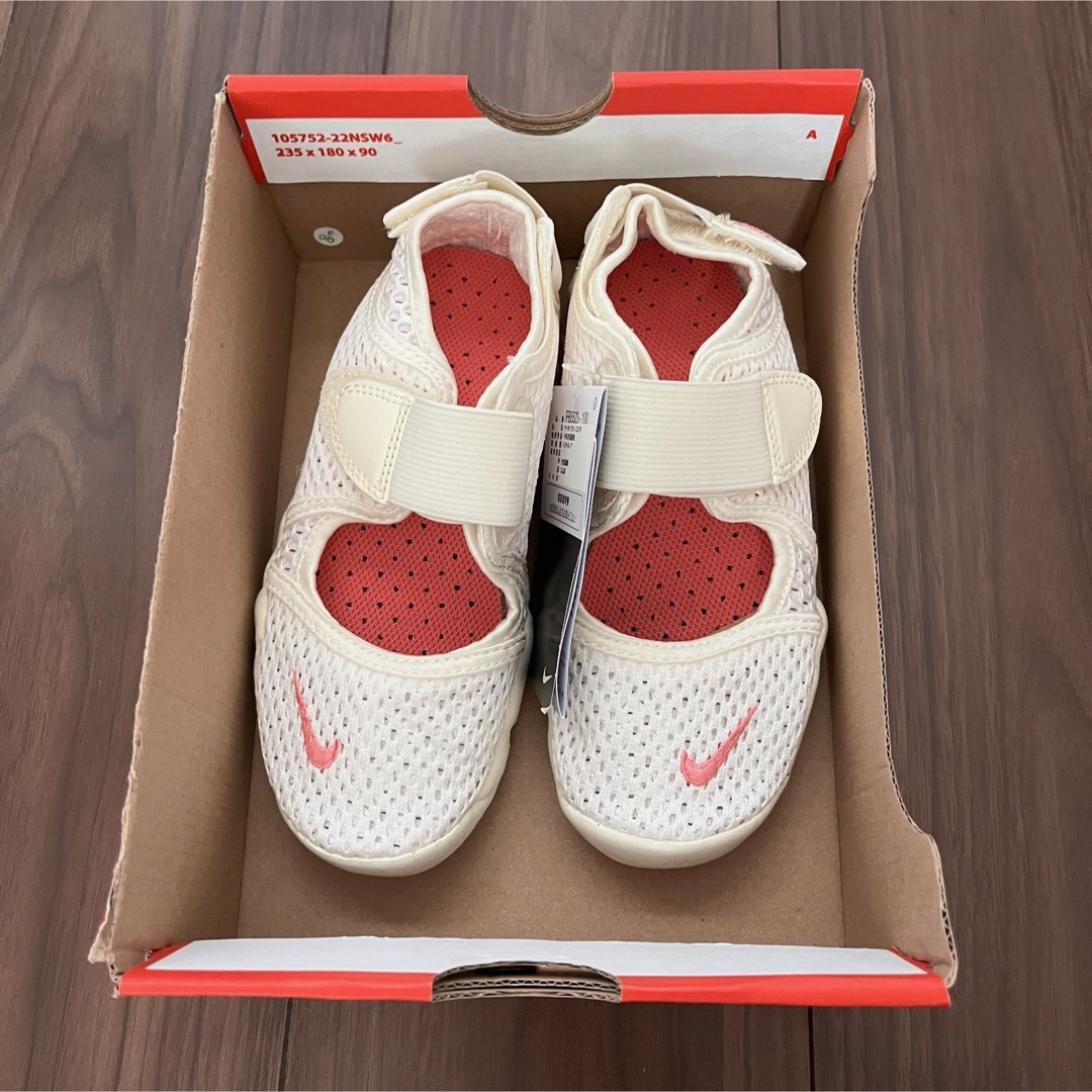 NIKE(ナイキ)の新品　NIKE ナイキ  サンダル　シューズ　メッシュ RIFT 2  キッズ/ベビー/マタニティのキッズ靴/シューズ(15cm~)(サンダル)の商品写真