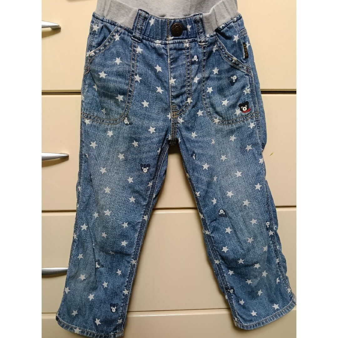 mikihouse(ミキハウス)のミキハウス ダブルビー 星柄 デニムパンツ クロップドパンツ 130 キッズ/ベビー/マタニティのキッズ服男の子用(90cm~)(パンツ/スパッツ)の商品写真