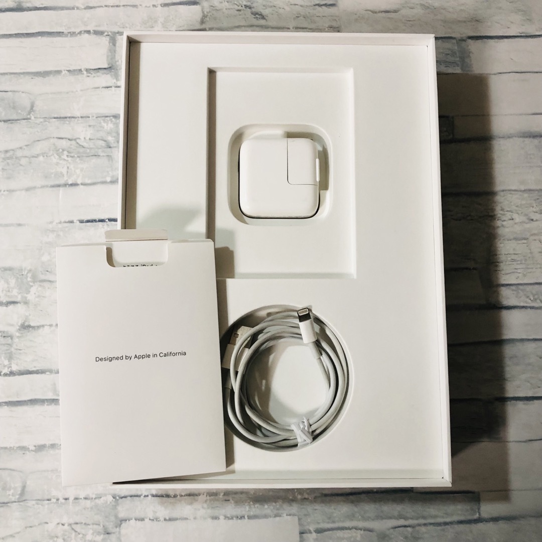 iPad - 第6世代 iPad 32GB 付属品完備 wifiモデル 管理番号：135